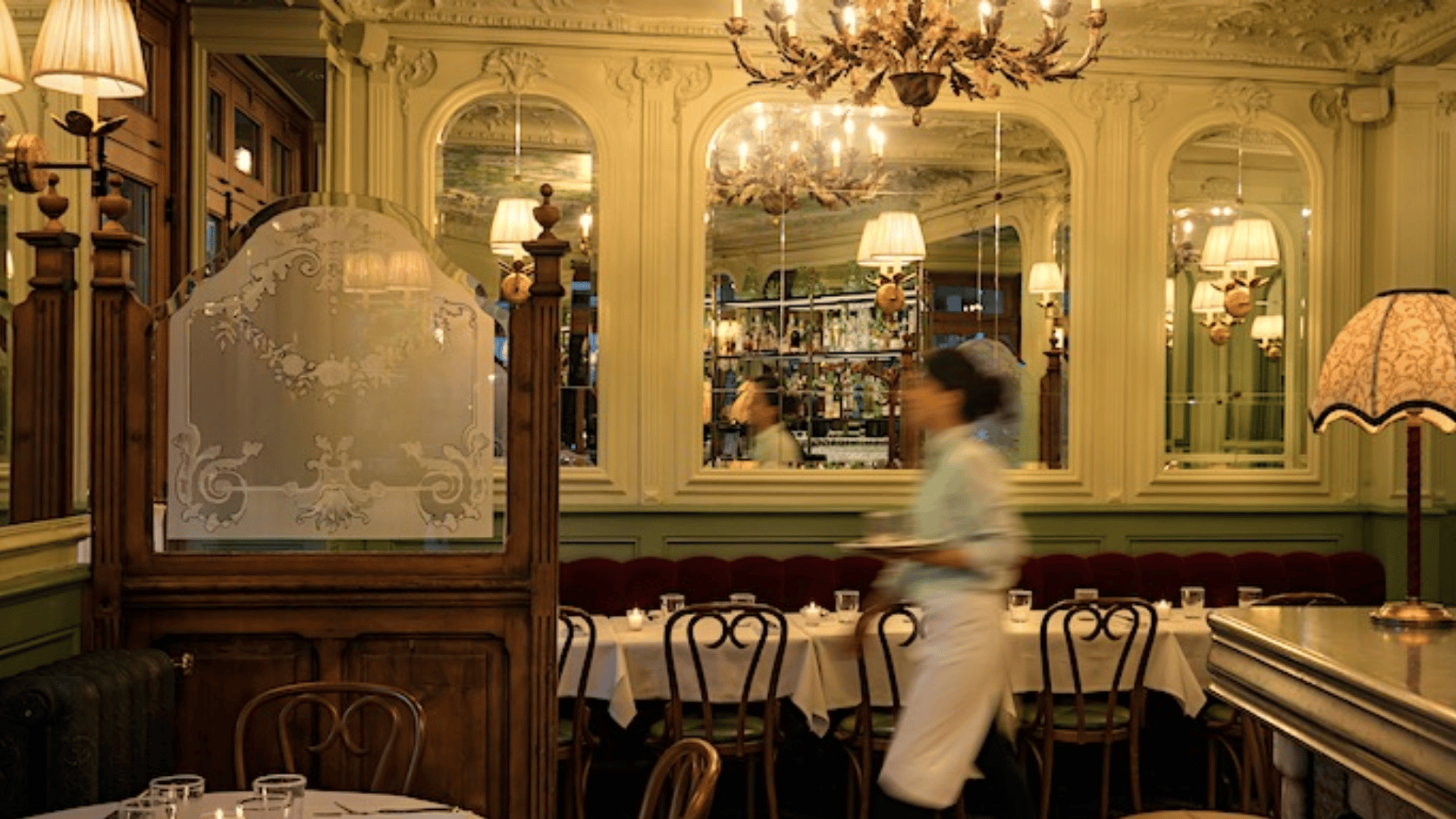 Dinner-in-a-Classic-Bistro