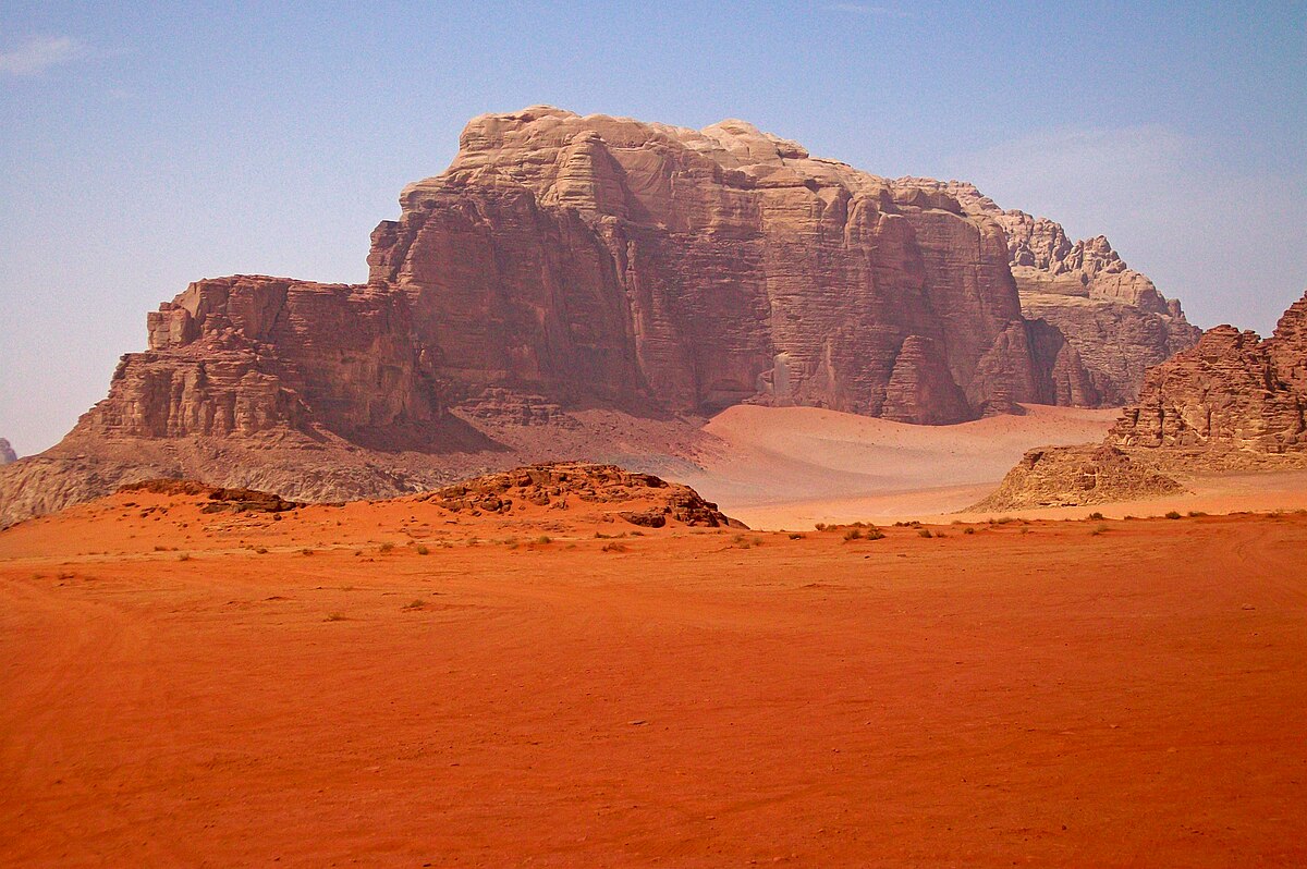 Mountain_in_Wadi_Rum_Jordan.png