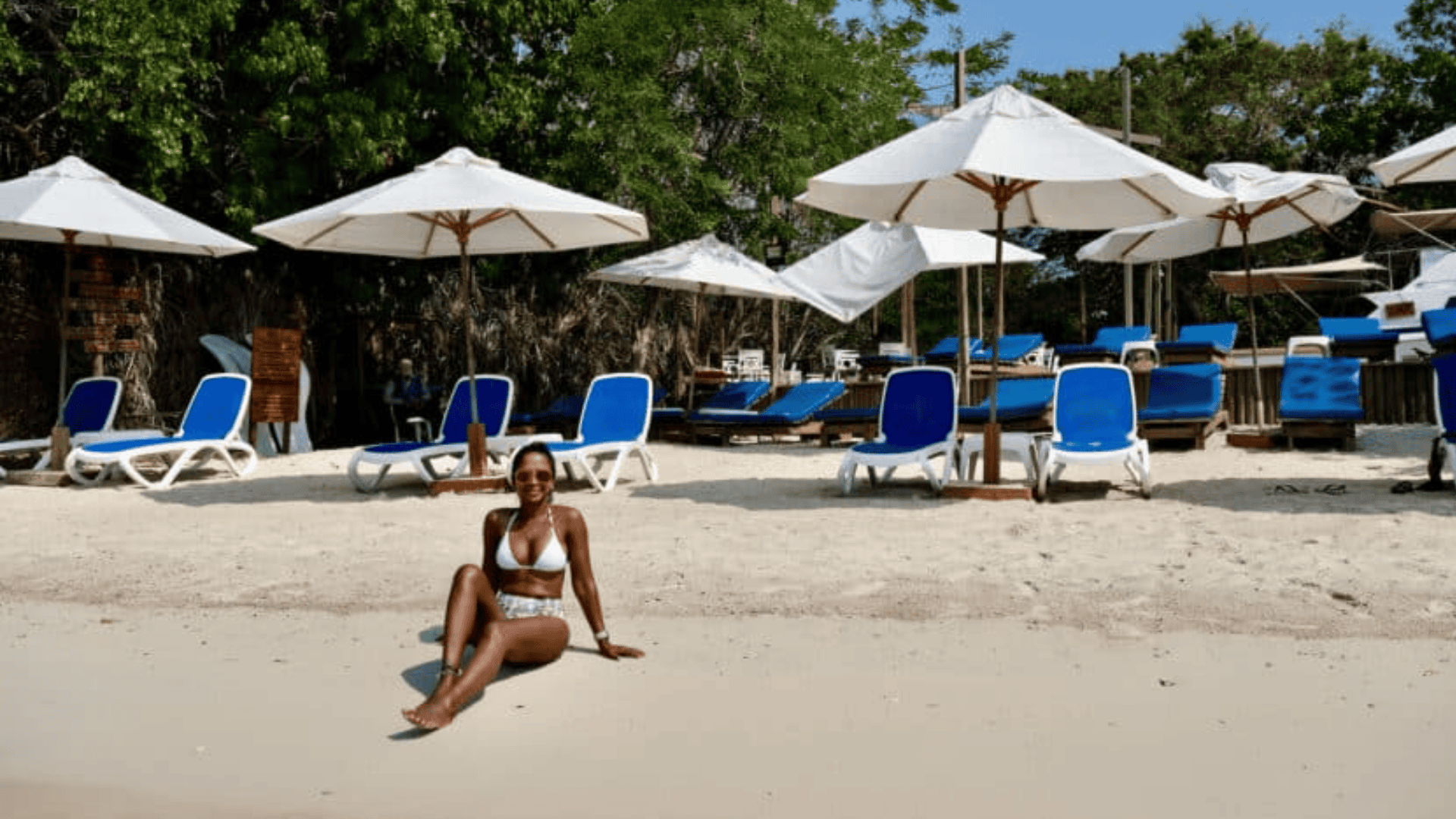 Relax-on-the-Beaches