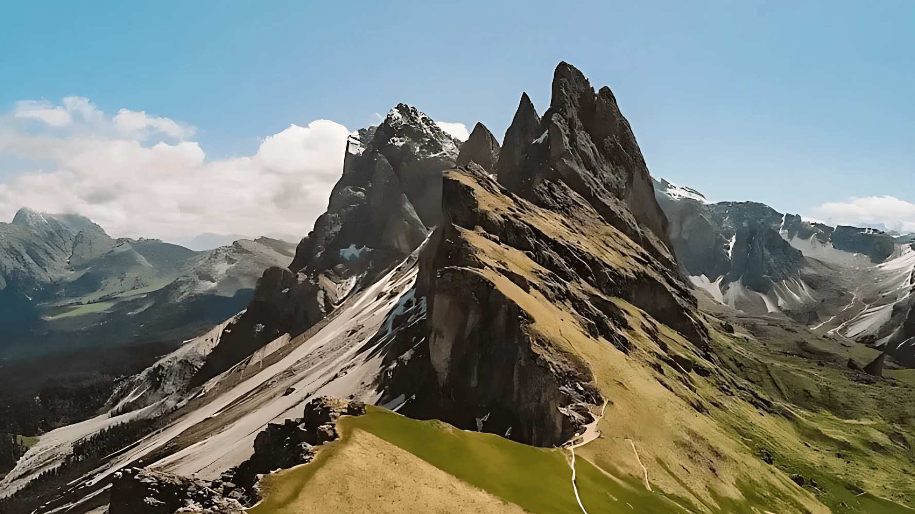 Seceda-Ridge-Walk-hike